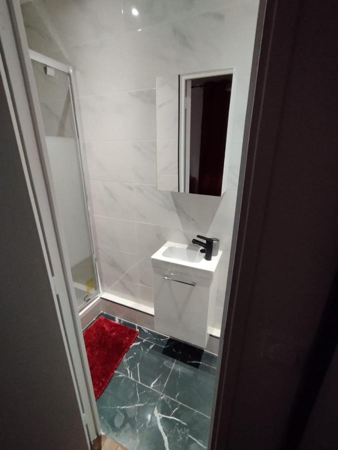 Chambre Proche De Stade De France Pierrefitte-sur-Seine Zewnętrze zdjęcie